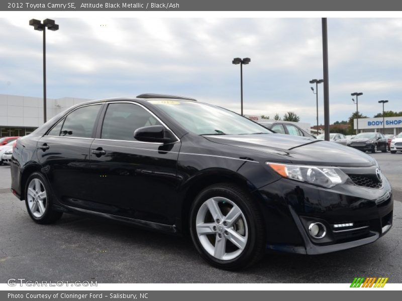 Attitude Black Metallic / Black/Ash 2012 Toyota Camry SE