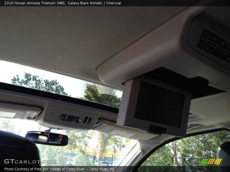 Galaxy Black Metallic / Charcoal 2010 Nissan Armada Titanium 4WD