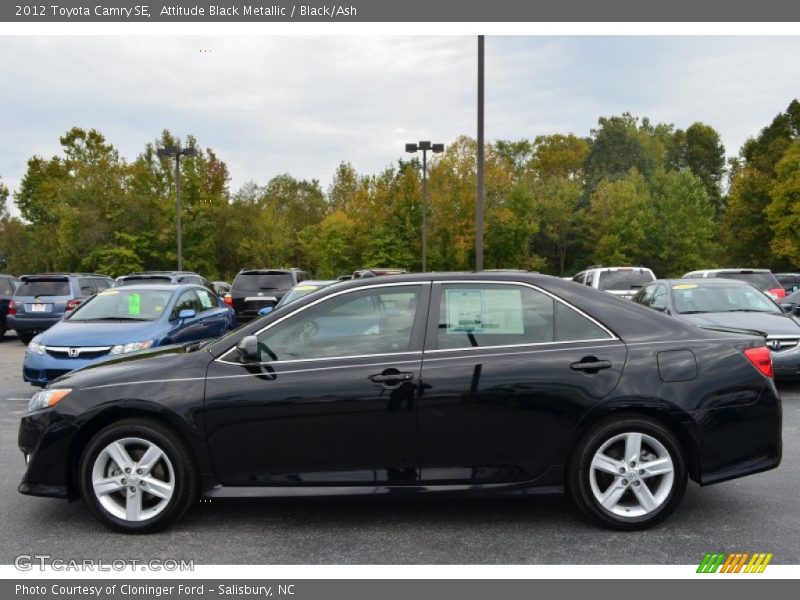 Attitude Black Metallic / Black/Ash 2012 Toyota Camry SE