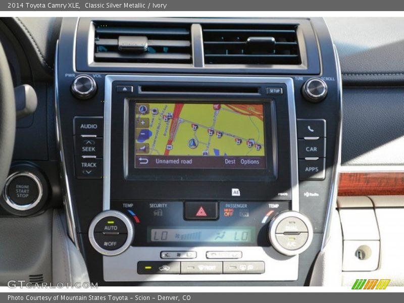 Classic Silver Metallic / Ivory 2014 Toyota Camry XLE