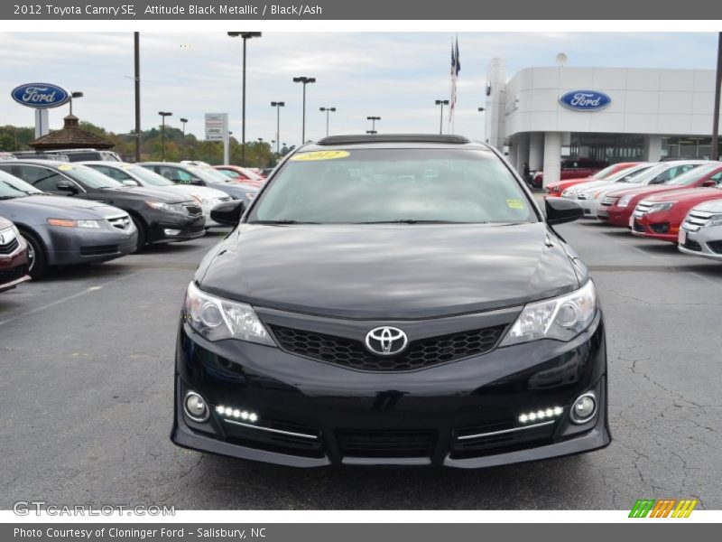 Attitude Black Metallic / Black/Ash 2012 Toyota Camry SE