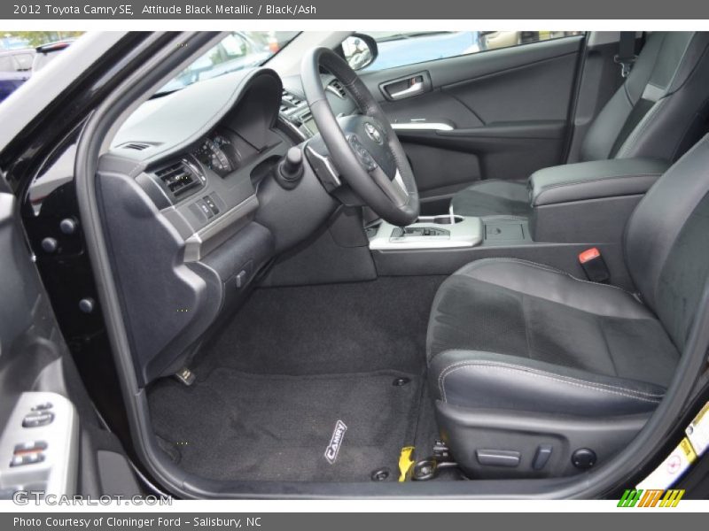 Attitude Black Metallic / Black/Ash 2012 Toyota Camry SE