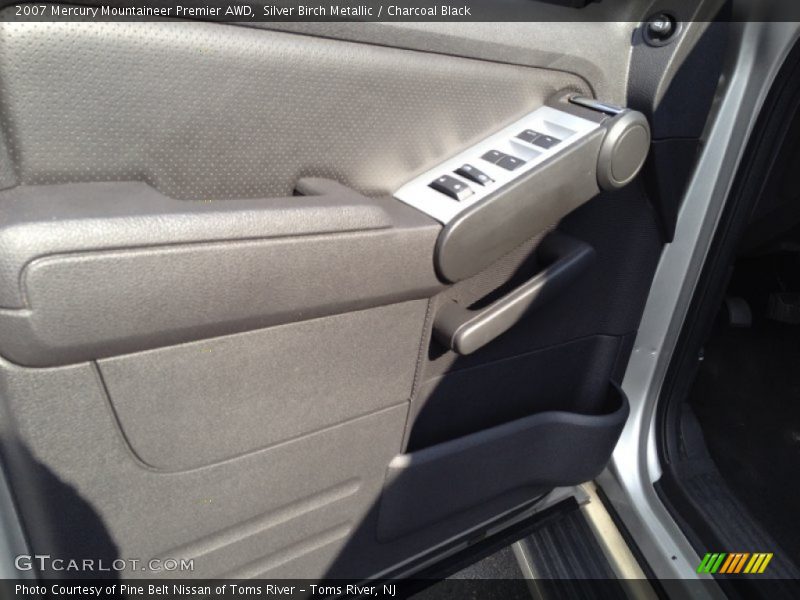Silver Birch Metallic / Charcoal Black 2007 Mercury Mountaineer Premier AWD