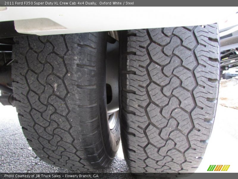 Oxford White / Steel 2011 Ford F350 Super Duty XL Crew Cab 4x4 Dually