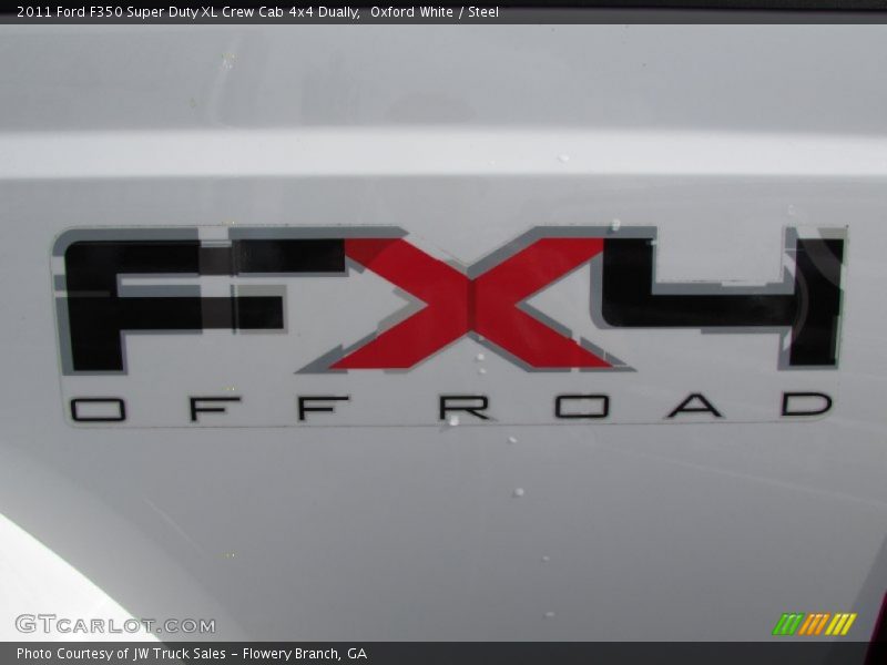 Oxford White / Steel 2011 Ford F350 Super Duty XL Crew Cab 4x4 Dually