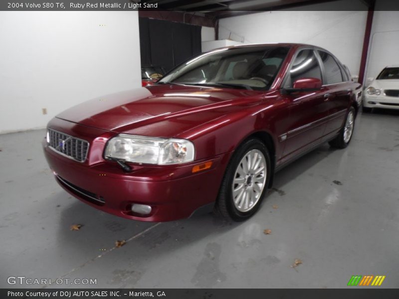 Ruby Red Metallic / Light Sand 2004 Volvo S80 T6