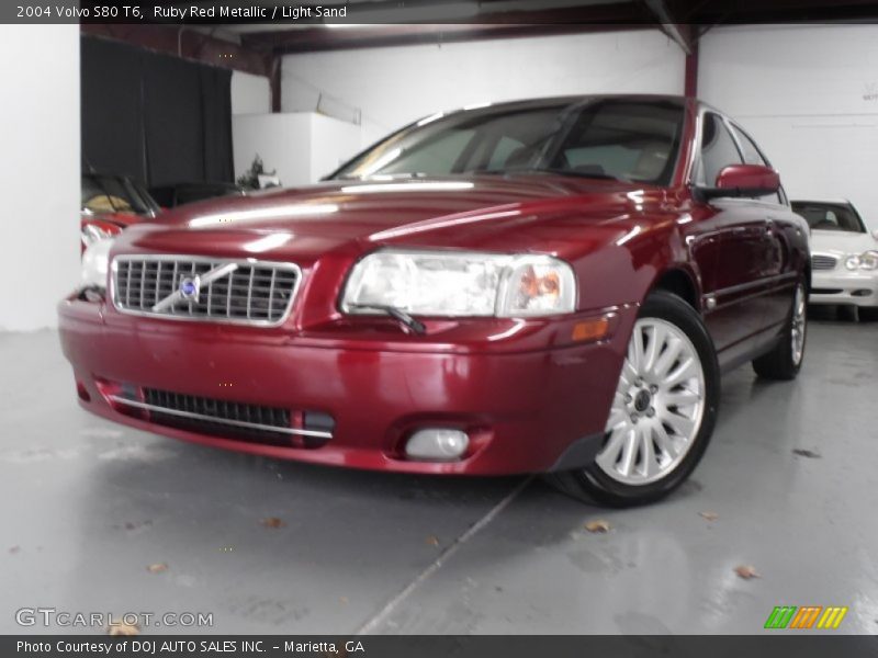 Ruby Red Metallic / Light Sand 2004 Volvo S80 T6