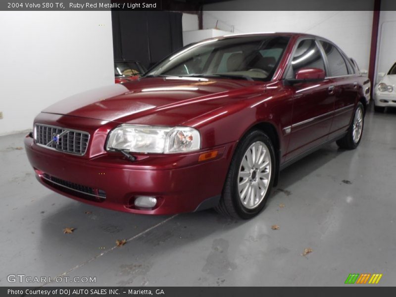 Ruby Red Metallic / Light Sand 2004 Volvo S80 T6