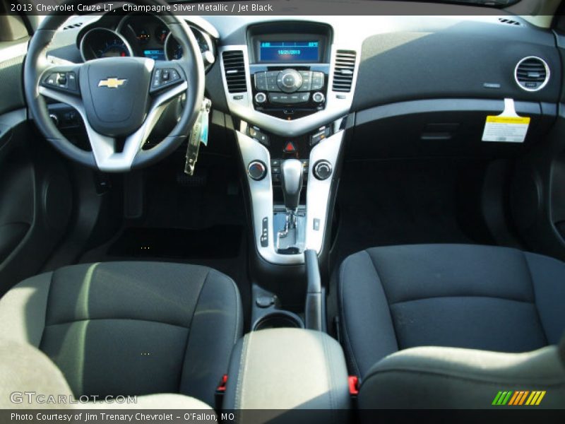 Champagne Silver Metallic / Jet Black 2013 Chevrolet Cruze LT