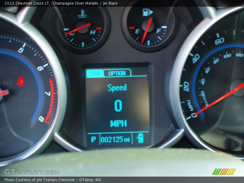 Champagne Silver Metallic / Jet Black 2013 Chevrolet Cruze LT