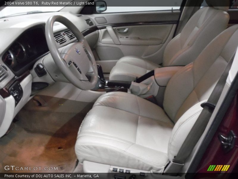 Ruby Red Metallic / Light Sand 2004 Volvo S80 T6
