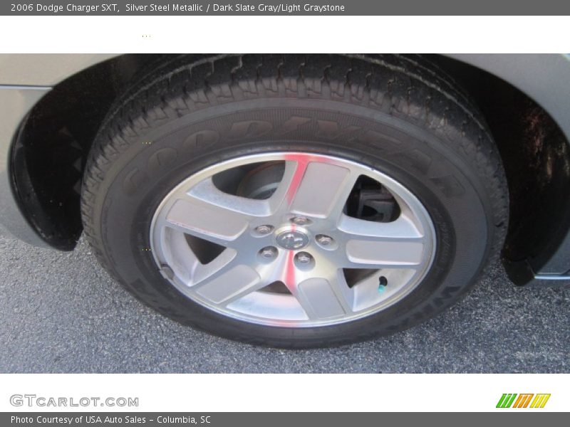 Silver Steel Metallic / Dark Slate Gray/Light Graystone 2006 Dodge Charger SXT