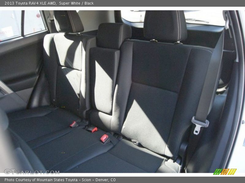 Super White / Black 2013 Toyota RAV4 XLE AWD