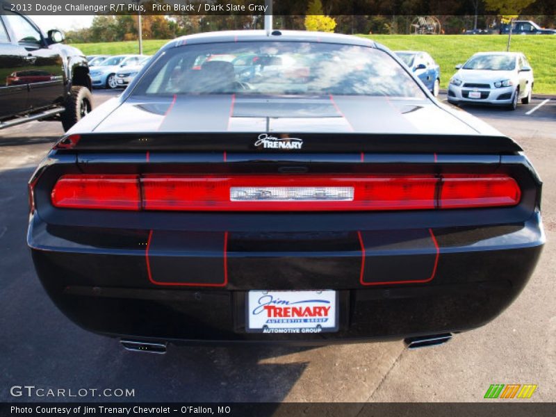 Pitch Black / Dark Slate Gray 2013 Dodge Challenger R/T Plus