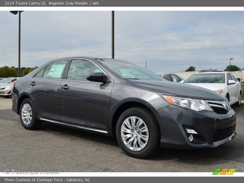 Magnetic Gray Metallic / Ash 2014 Toyota Camry LE
