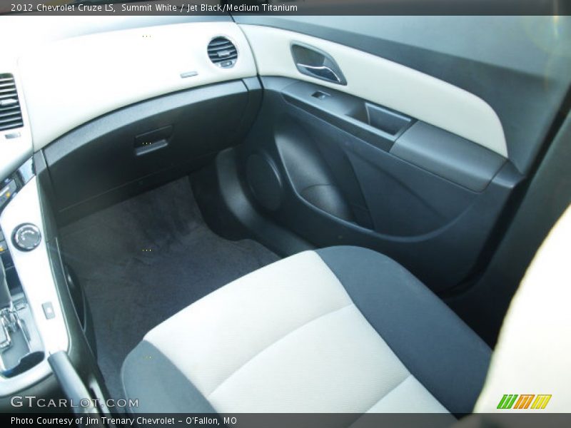 Summit White / Jet Black/Medium Titanium 2012 Chevrolet Cruze LS