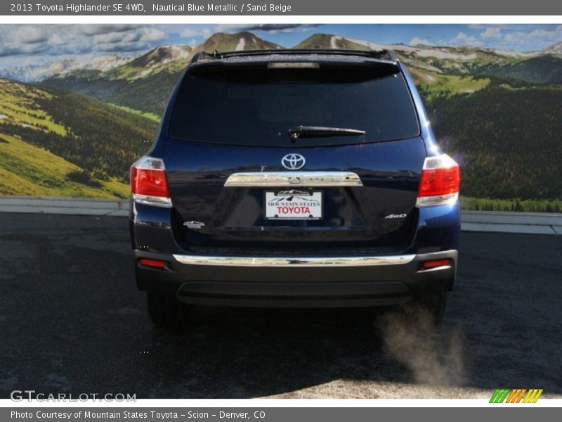 Nautical Blue Metallic / Sand Beige 2013 Toyota Highlander SE 4WD