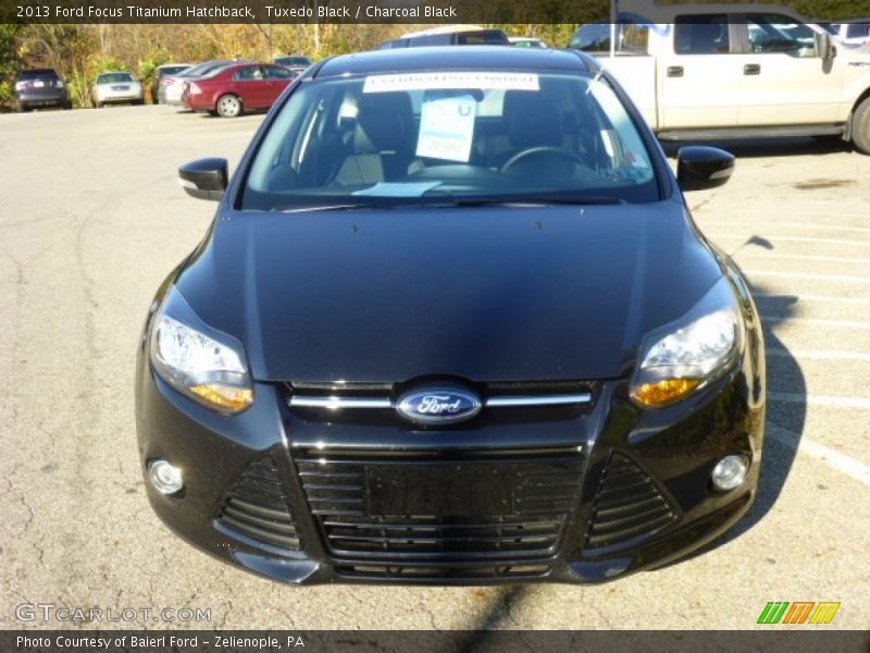 Tuxedo Black / Charcoal Black 2013 Ford Focus Titanium Hatchback