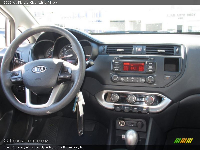 Clear White / Black 2012 Kia Rio LX