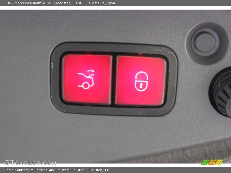 Capri Blue Metallic / Java 2007 Mercedes-Benz SL 550 Roadster