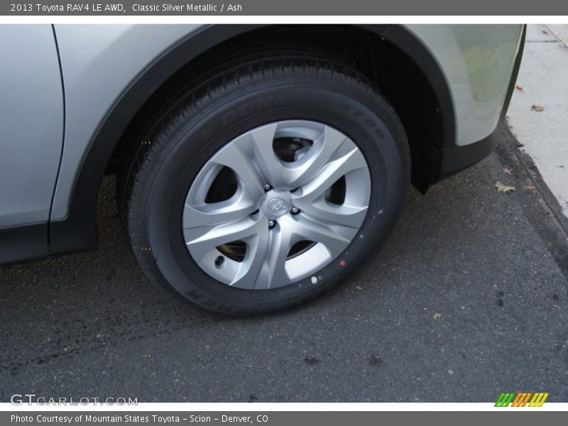 Classic Silver Metallic / Ash 2013 Toyota RAV4 LE AWD