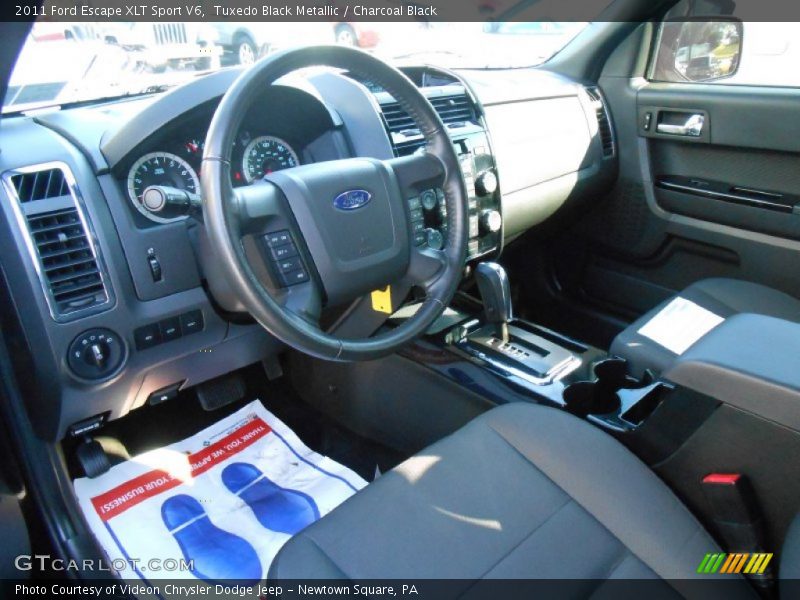 Tuxedo Black Metallic / Charcoal Black 2011 Ford Escape XLT Sport V6
