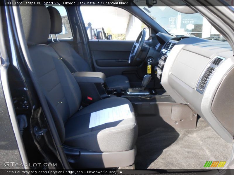 Tuxedo Black Metallic / Charcoal Black 2011 Ford Escape XLT Sport V6