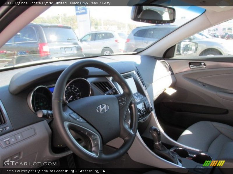 Black Onyx Pearl / Gray 2013 Hyundai Sonata Hybrid Limited