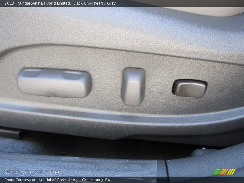 Black Onyx Pearl / Gray 2013 Hyundai Sonata Hybrid Limited