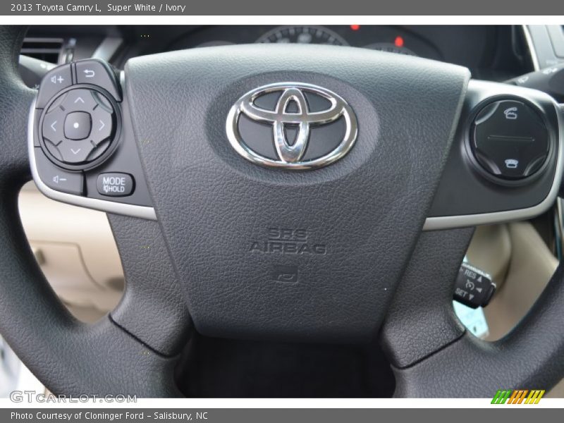 Super White / Ivory 2013 Toyota Camry L