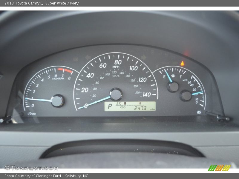 Super White / Ivory 2013 Toyota Camry L