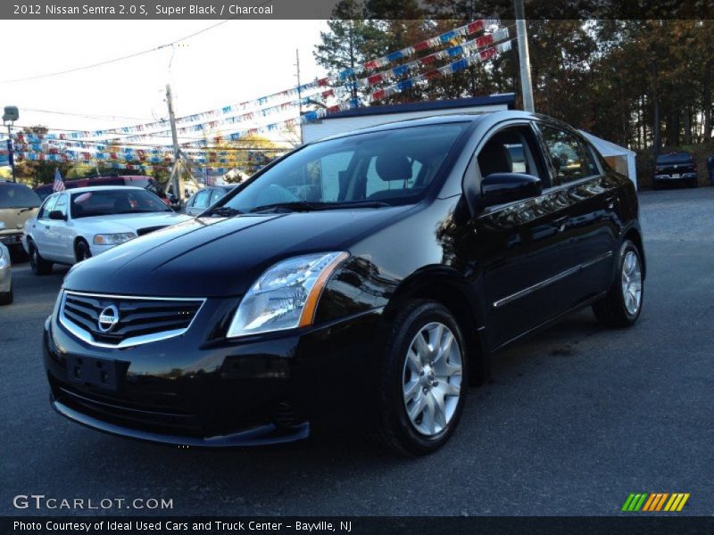 Super Black / Charcoal 2012 Nissan Sentra 2.0 S