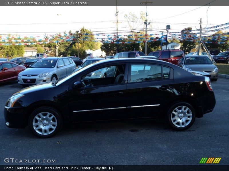 Super Black / Charcoal 2012 Nissan Sentra 2.0 S