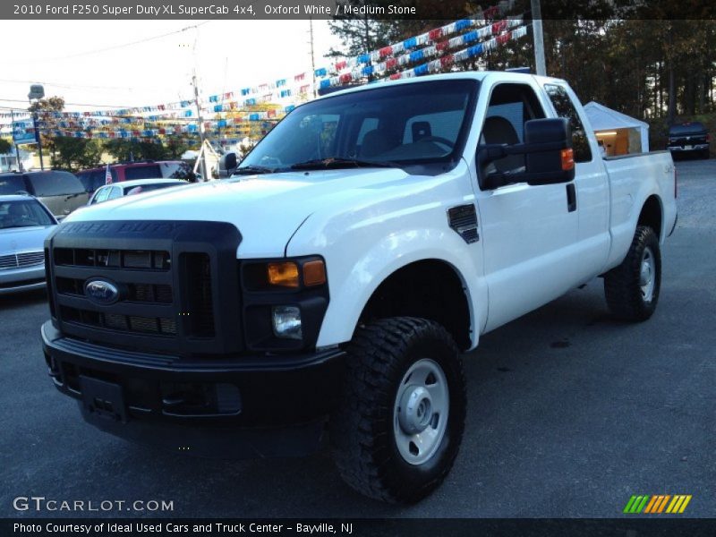 Oxford White / Medium Stone 2010 Ford F250 Super Duty XL SuperCab 4x4