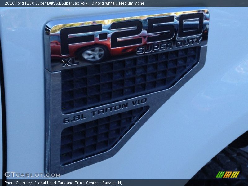 Oxford White / Medium Stone 2010 Ford F250 Super Duty XL SuperCab 4x4