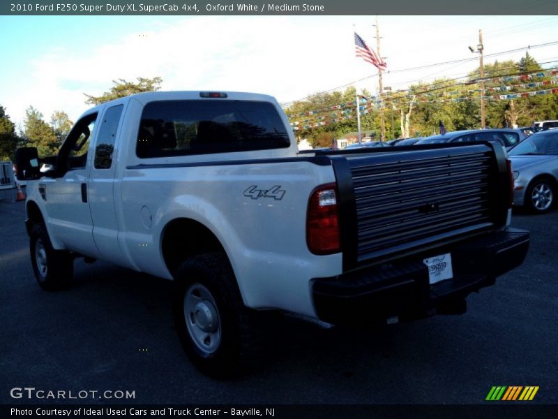 Oxford White / Medium Stone 2010 Ford F250 Super Duty XL SuperCab 4x4
