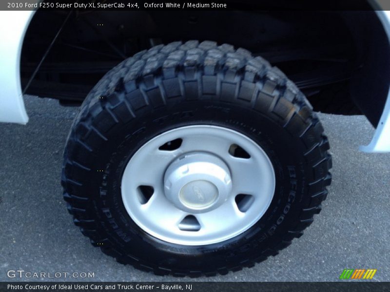 Oxford White / Medium Stone 2010 Ford F250 Super Duty XL SuperCab 4x4