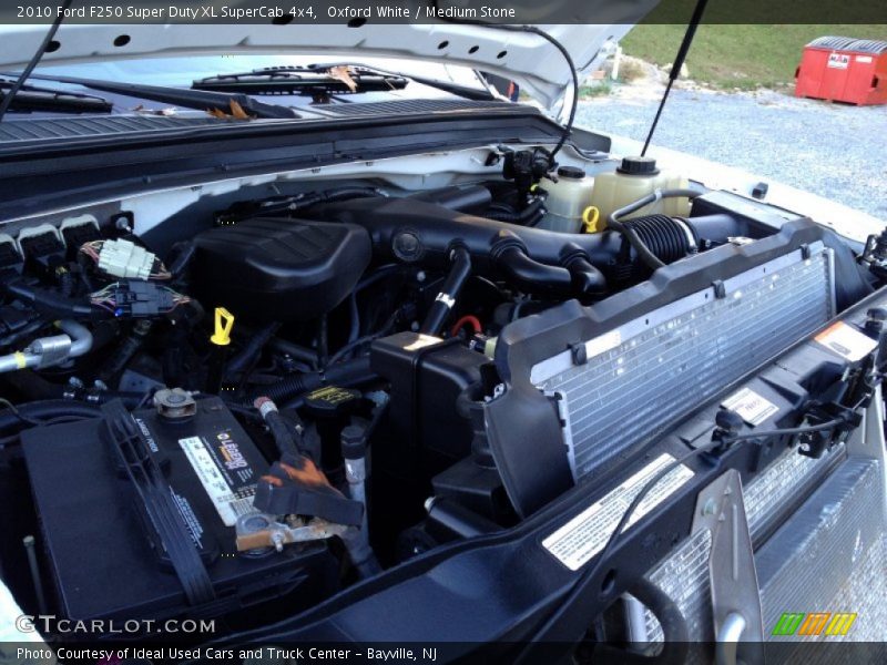 Oxford White / Medium Stone 2010 Ford F250 Super Duty XL SuperCab 4x4