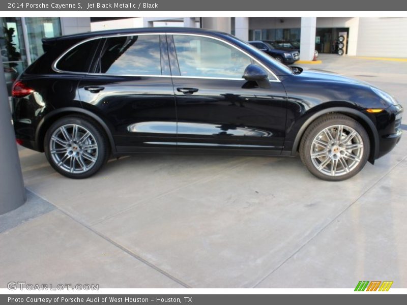  2014 Cayenne S Jet Black Metallic