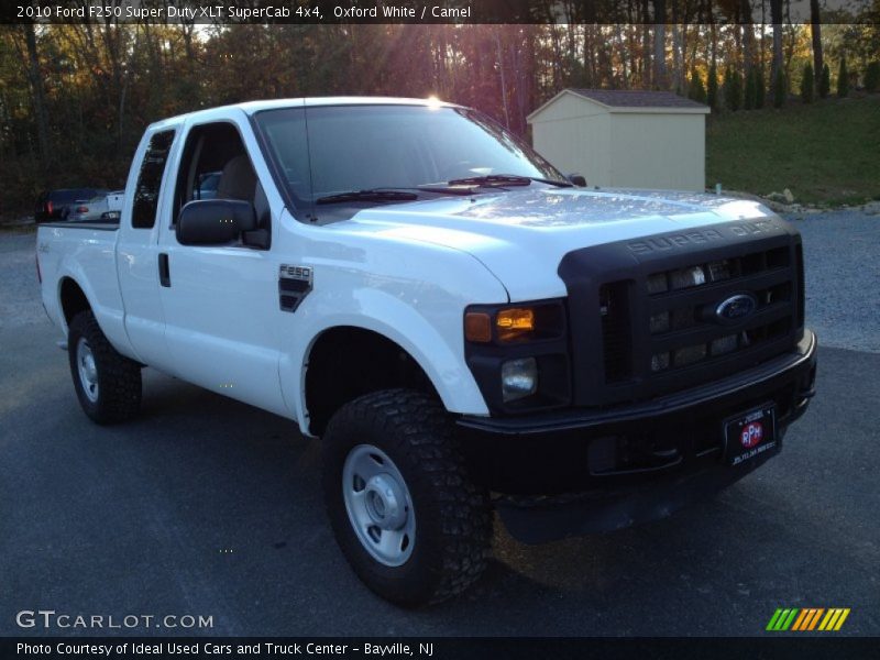 Oxford White / Camel 2010 Ford F250 Super Duty XLT SuperCab 4x4