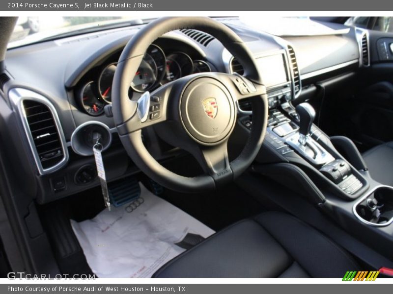 Jet Black Metallic / Black 2014 Porsche Cayenne S
