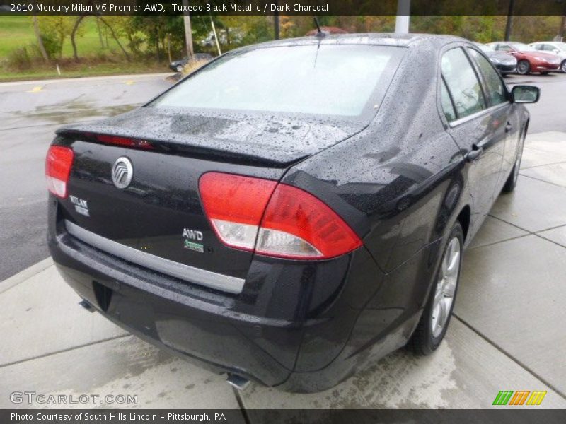 Tuxedo Black Metallic / Dark Charcoal 2010 Mercury Milan V6 Premier AWD