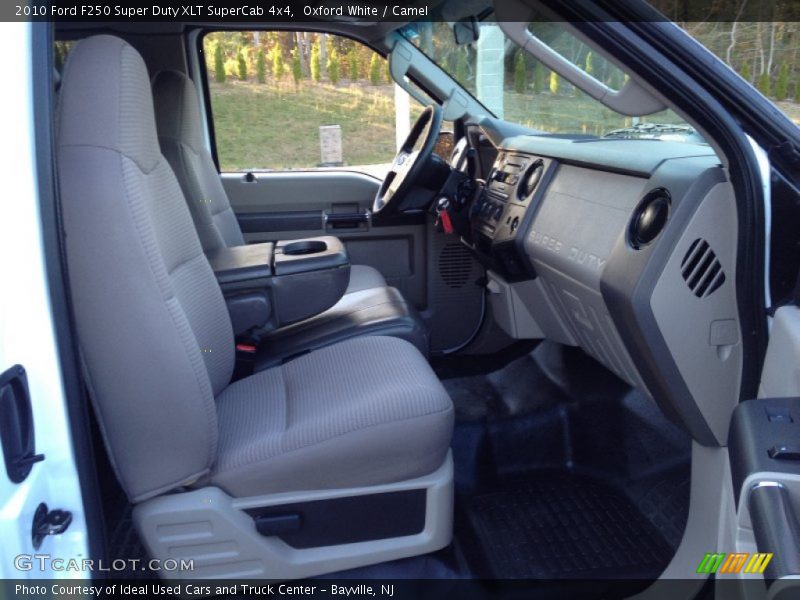 Front Seat of 2010 F250 Super Duty XLT SuperCab 4x4