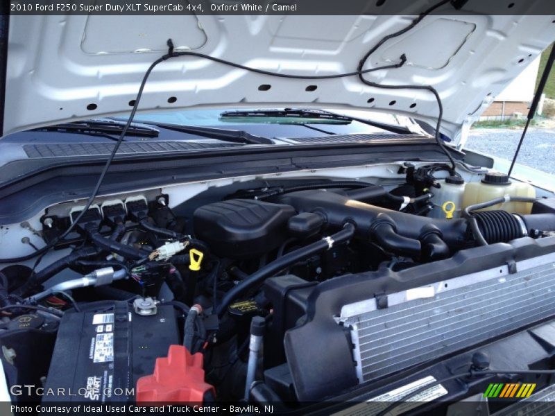 Oxford White / Camel 2010 Ford F250 Super Duty XLT SuperCab 4x4