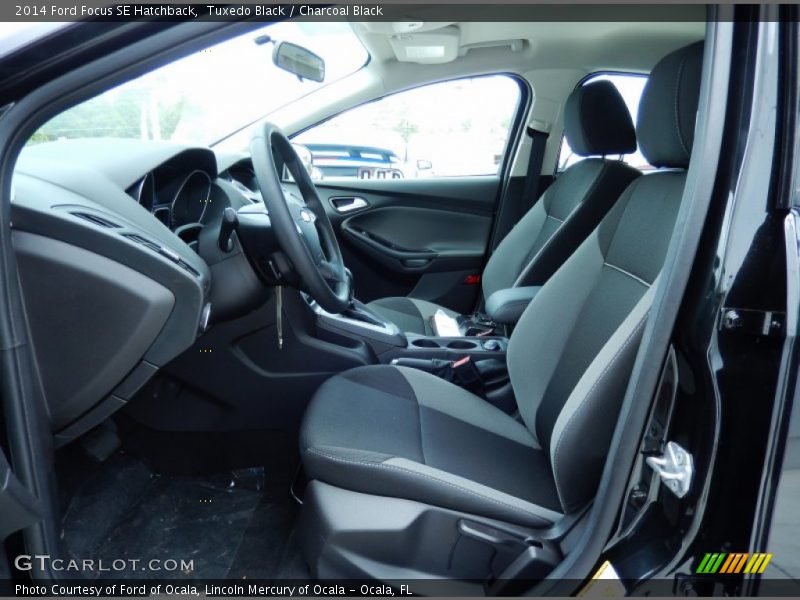Tuxedo Black / Charcoal Black 2014 Ford Focus SE Hatchback