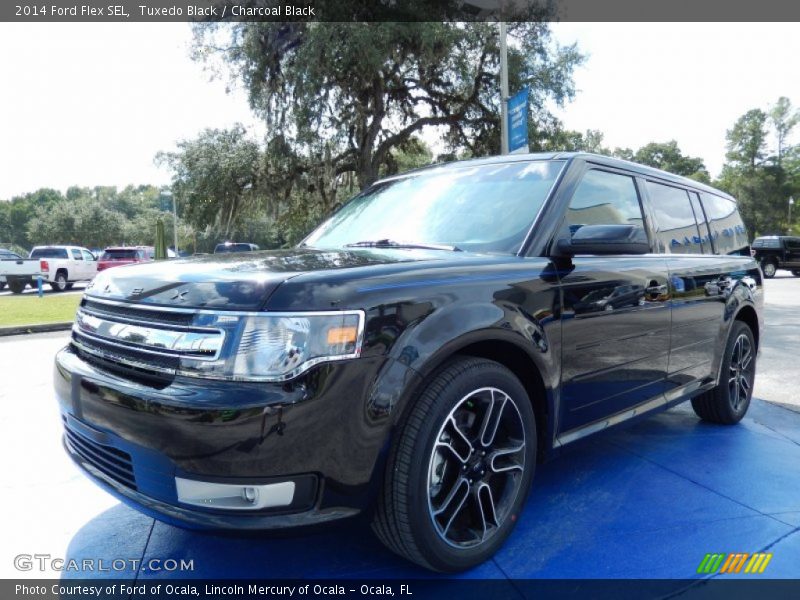 Tuxedo Black / Charcoal Black 2014 Ford Flex SEL