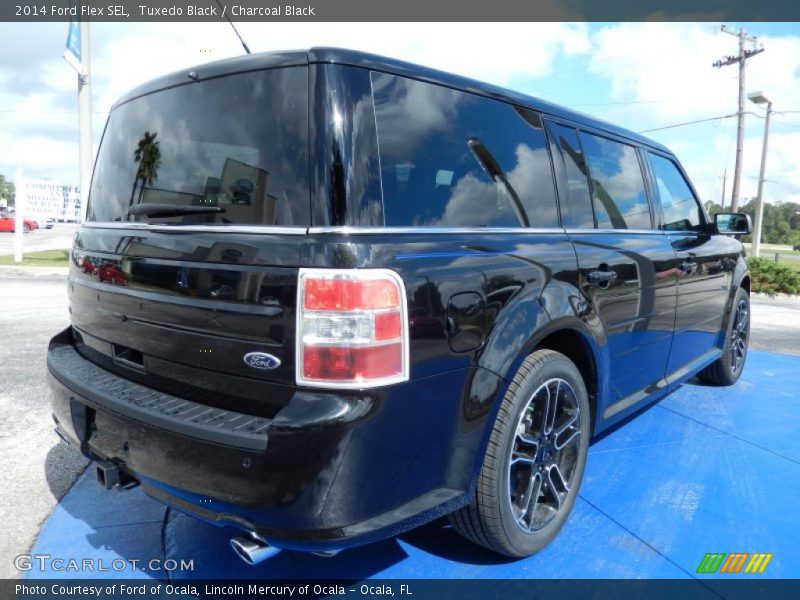 Tuxedo Black / Charcoal Black 2014 Ford Flex SEL