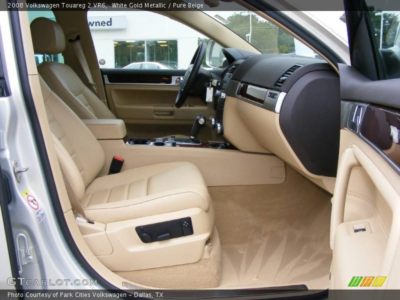 White Gold Metallic / Pure Beige 2008 Volkswagen Touareg 2 VR6