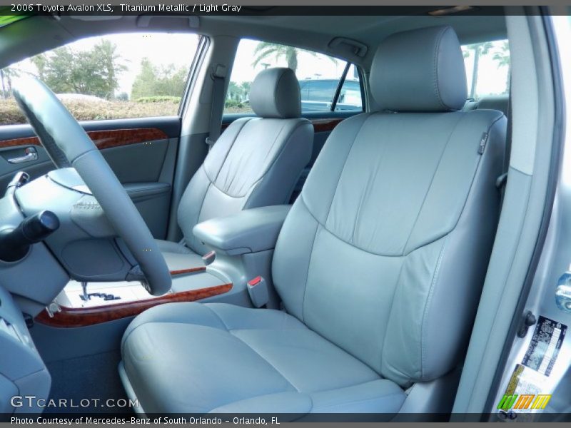 Titanium Metallic / Light Gray 2006 Toyota Avalon XLS