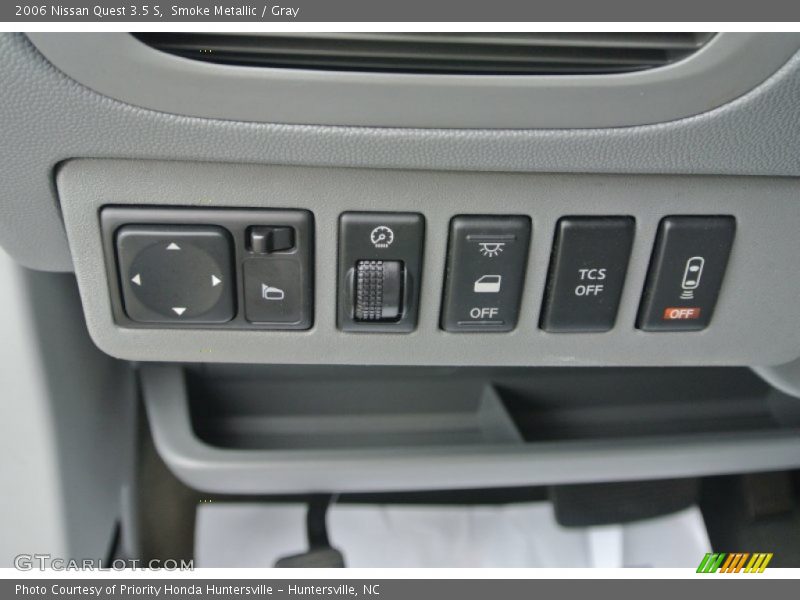 Smoke Metallic / Gray 2006 Nissan Quest 3.5 S